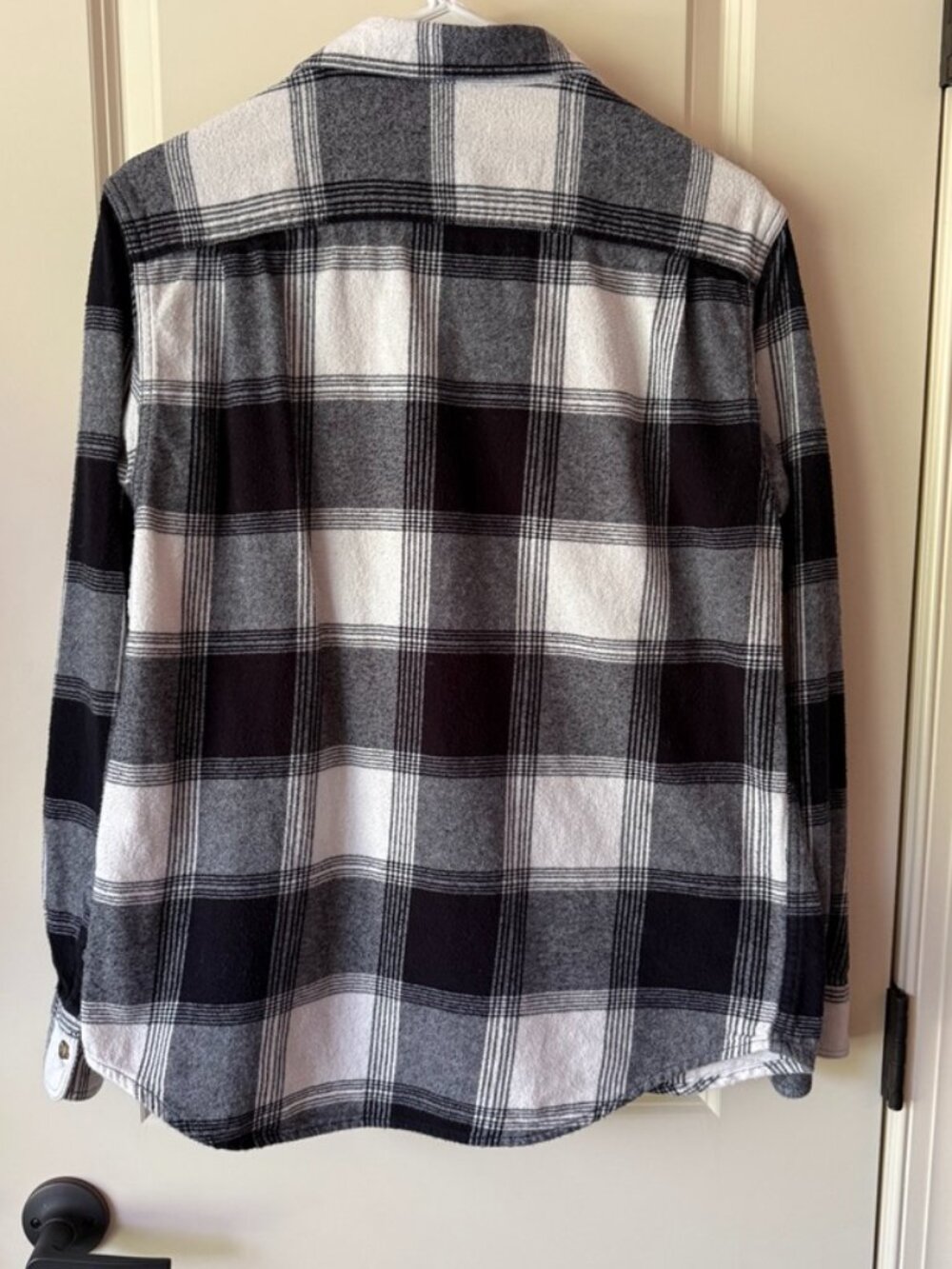 Mens Old Navy "Regular Fit" Flannel Shirt size Med - Picture 4 of 6